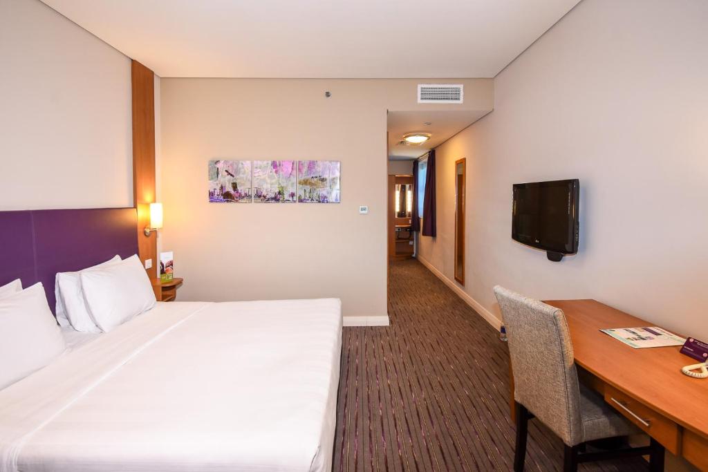 Premier Inn Abu Dhabi Capital Centre - Habitación Doble - Fumar
