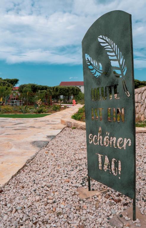 Certyfikat, podpis lub inny dokument wystawiony w obiekcie Luxury Apartments White Villa Violeta