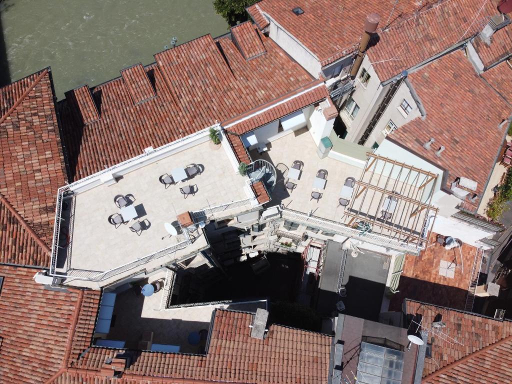 Letecký snímek ubytování Lady Verona Residence