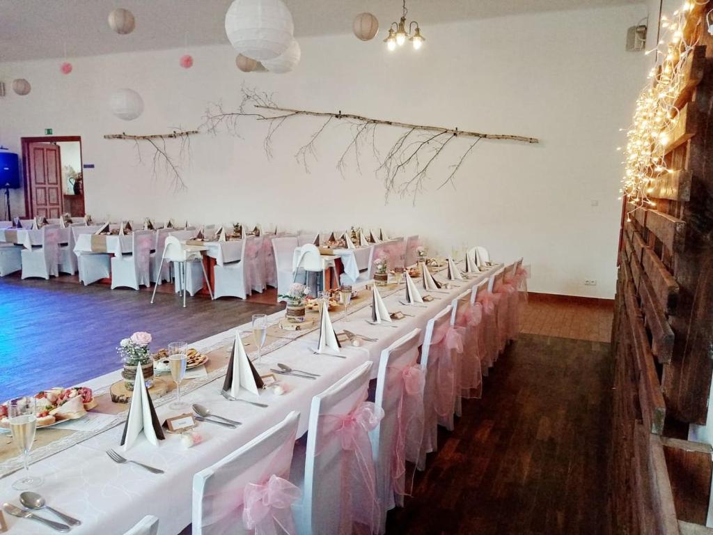 Restaurace v ubytování Penzion Pivovar Podlesí