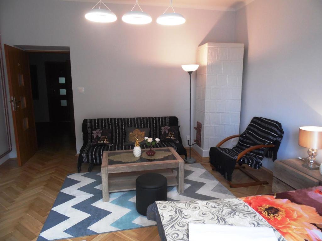 Posedenie v ubytovaní Apartament Orchidea
