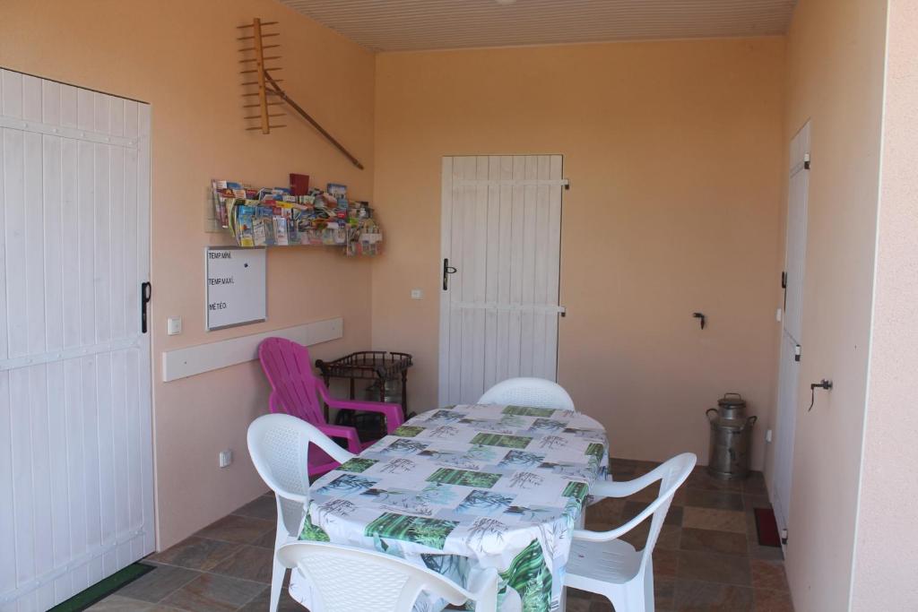 Fotografie z fotogalerie ubytování B&B La Garona v destinaci Saint-Nicolas-de-la-Grave