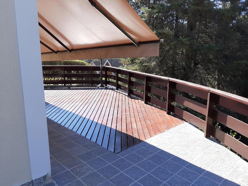  Casa alto padrão em Condominio Fechado com muito lazer