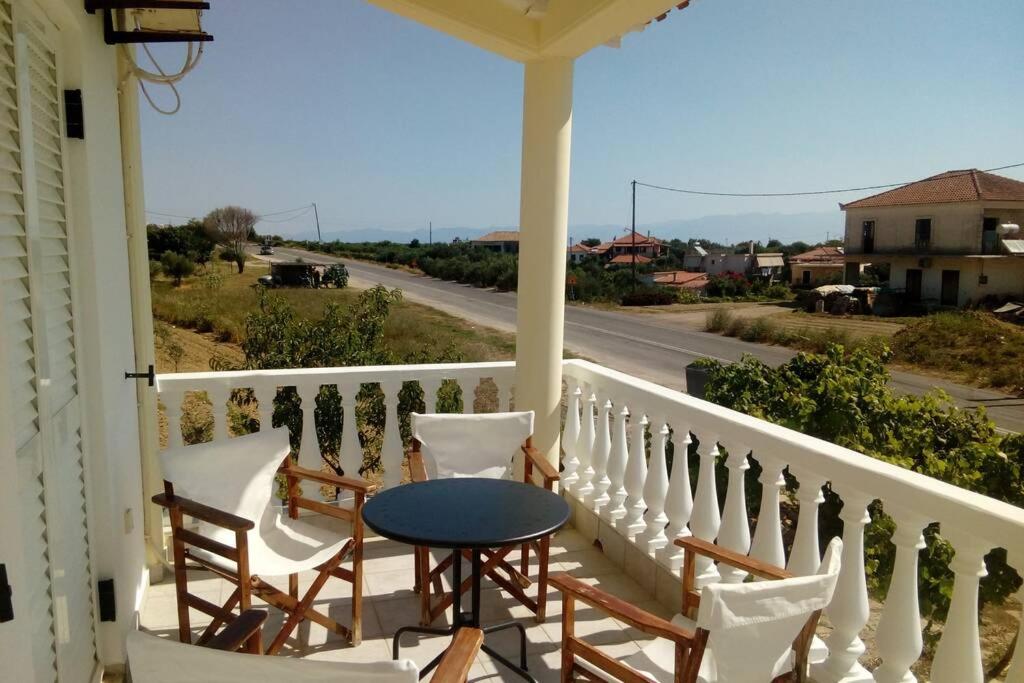 Balkón nebo terasa v ubytování Marinis House