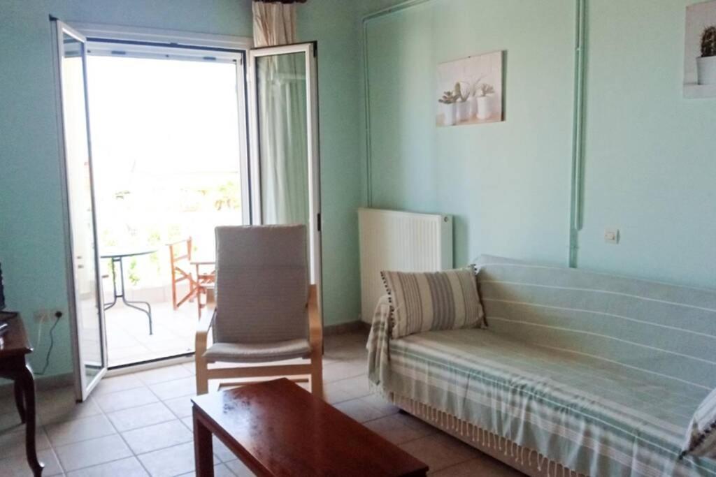 Postel nebo postele na pokoji v ubytování Marinis House