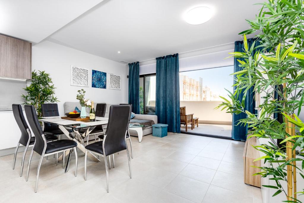 Moderno Apartamento SCANDIC, Playa Del Cura, Torrevieja Updated 2023