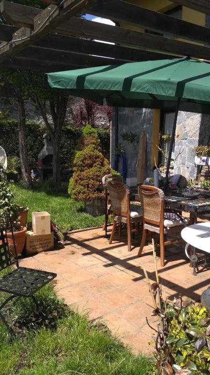 Zahrada ubytování Casa Rous