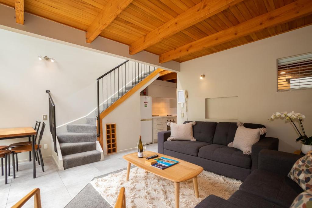 Cranbury Court Apartments - Two-Bedroom Apartment