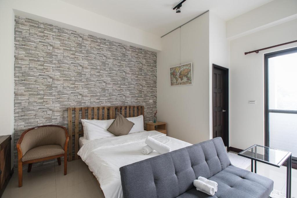 黑琵軼棧湖濱旅宿 K&B Happy Hostel房間的床