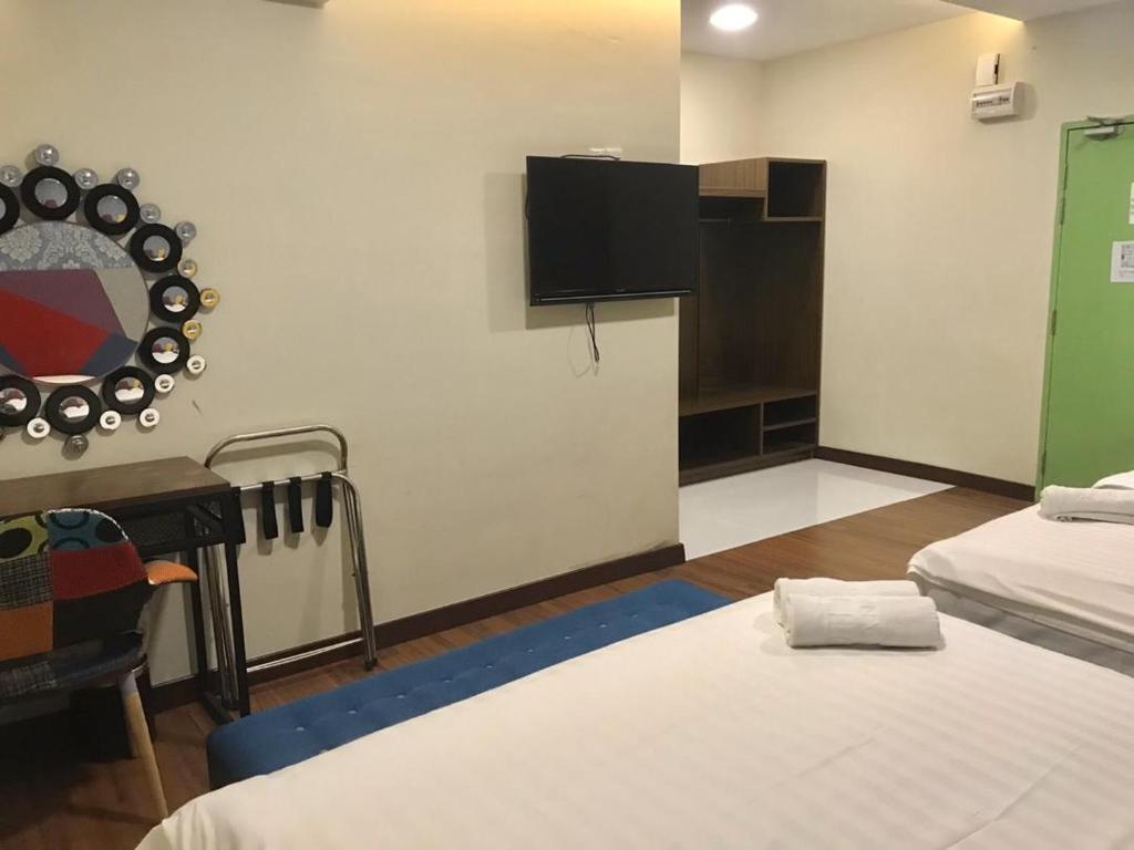 W Hotel Cemerlang - Suite Familiale