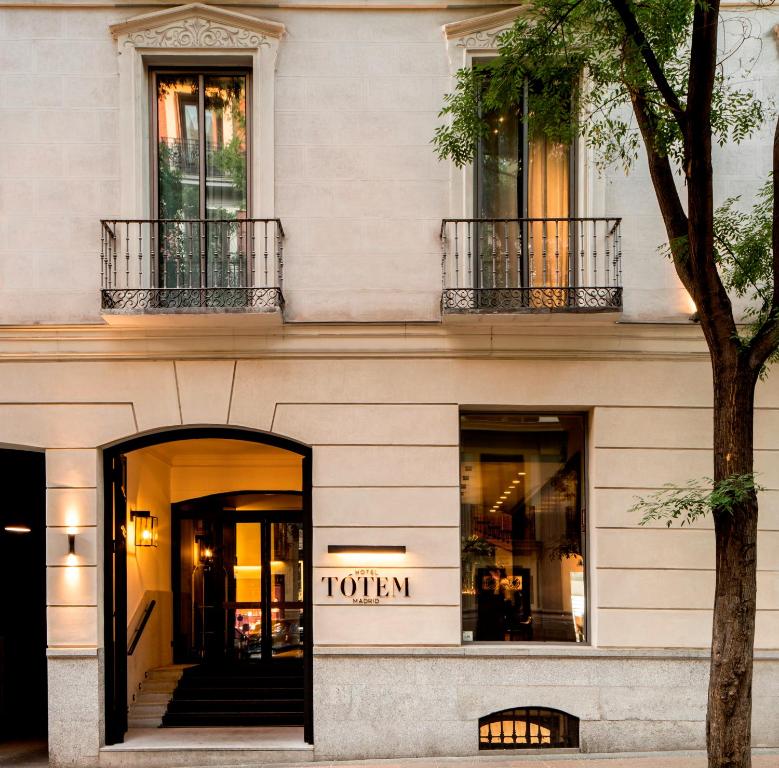 Exteriér nebo vchod ubytování TÓTEM Madrid, a Small Luxury Hotel of the World