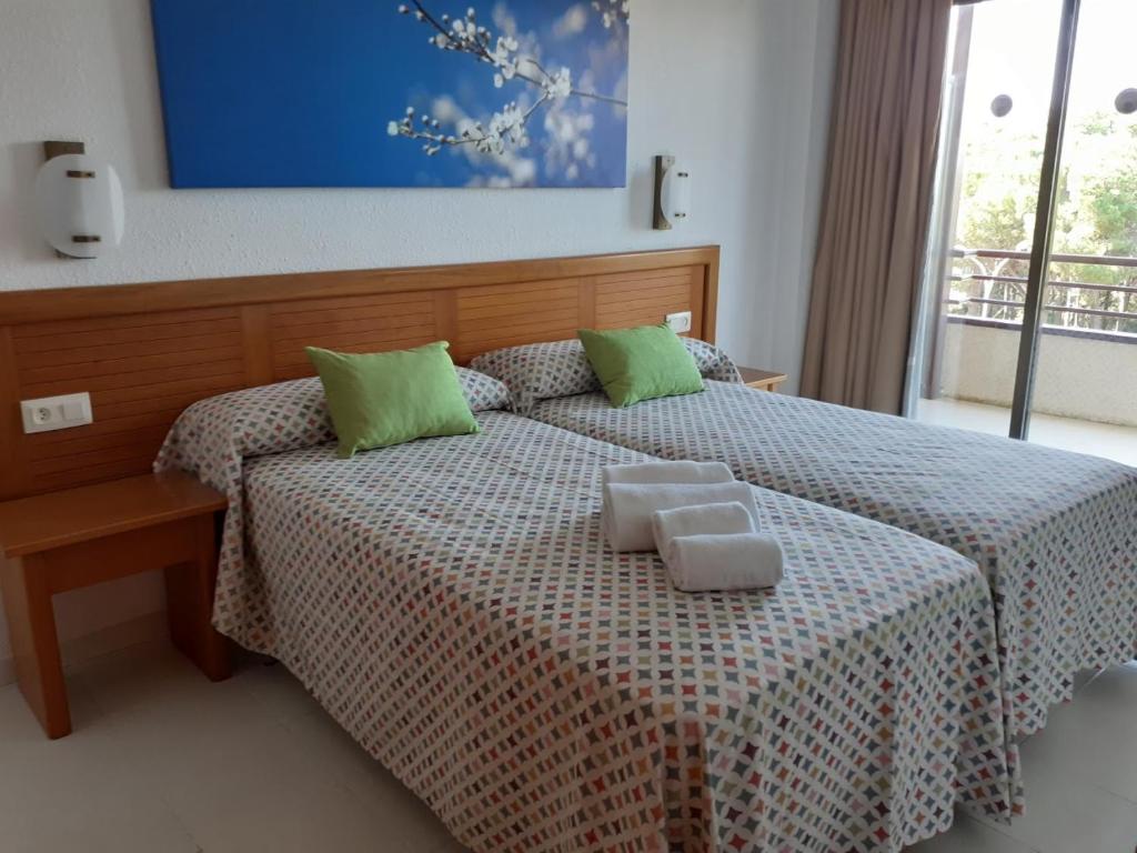 Aparthotel Golf Beach - Apartment With Pool View