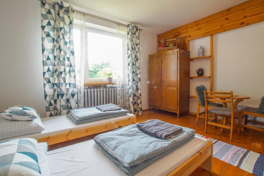 Zacisze pod Gołyską - Driepersoonskamer Met Gedeelde Badkamer