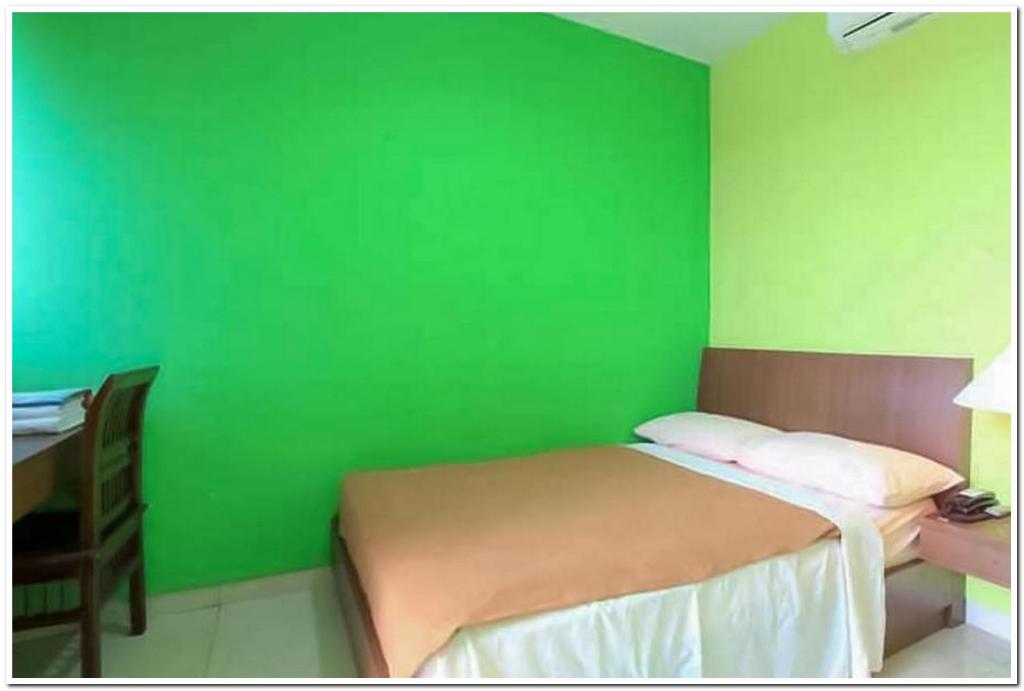 The Nancy's Homestay Pekanbaru Mitra RedDoorz - Habitación De Lujo