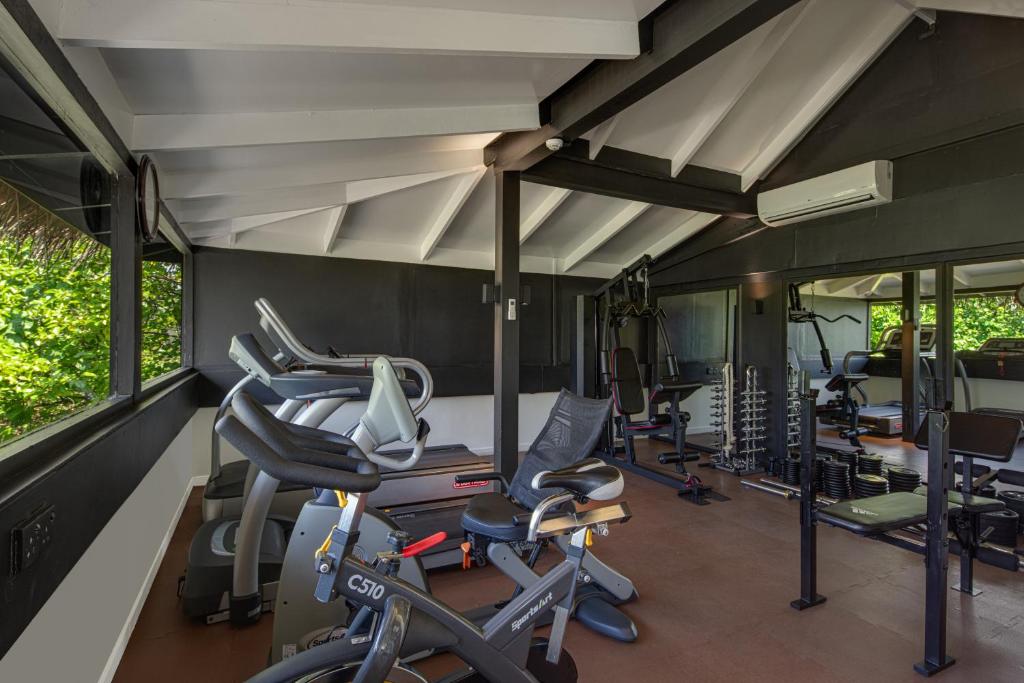 Fitness centrum a/nebo fitness zařízení v ubytování Adaaran Prestige Vadoo - Adults Only Premium All Inclusive with Free Transfers -15 Minutes away from Male