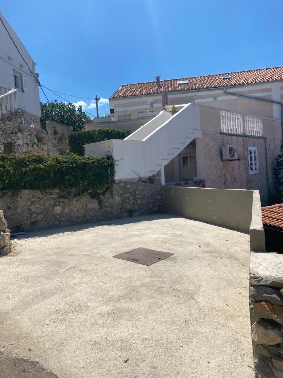 Fotografie z fotogalerie ubytování Vita Vacation Home v destinaci Ustrine