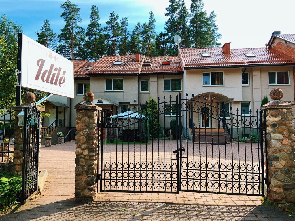 Budova, kde se bed and breakfast nachází