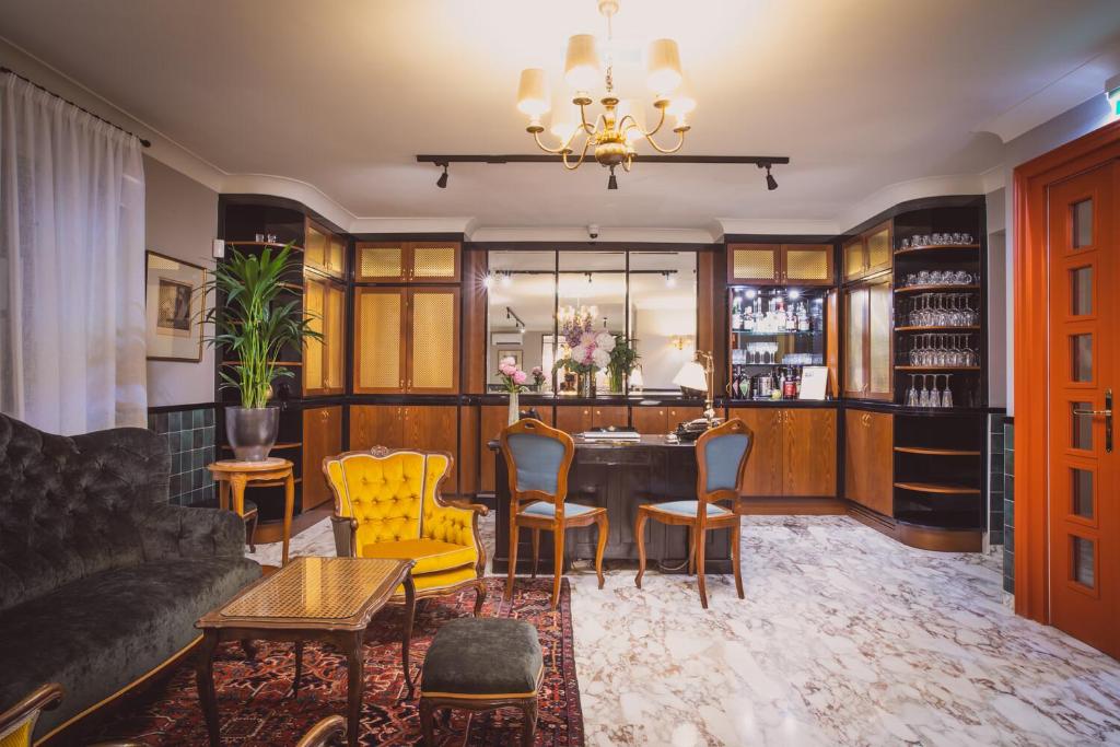 HENRI Hotel Wien Siebterbezirk - Resim 33