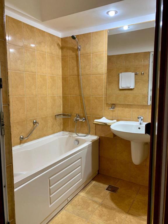 Hotel Victoria - Resim 20