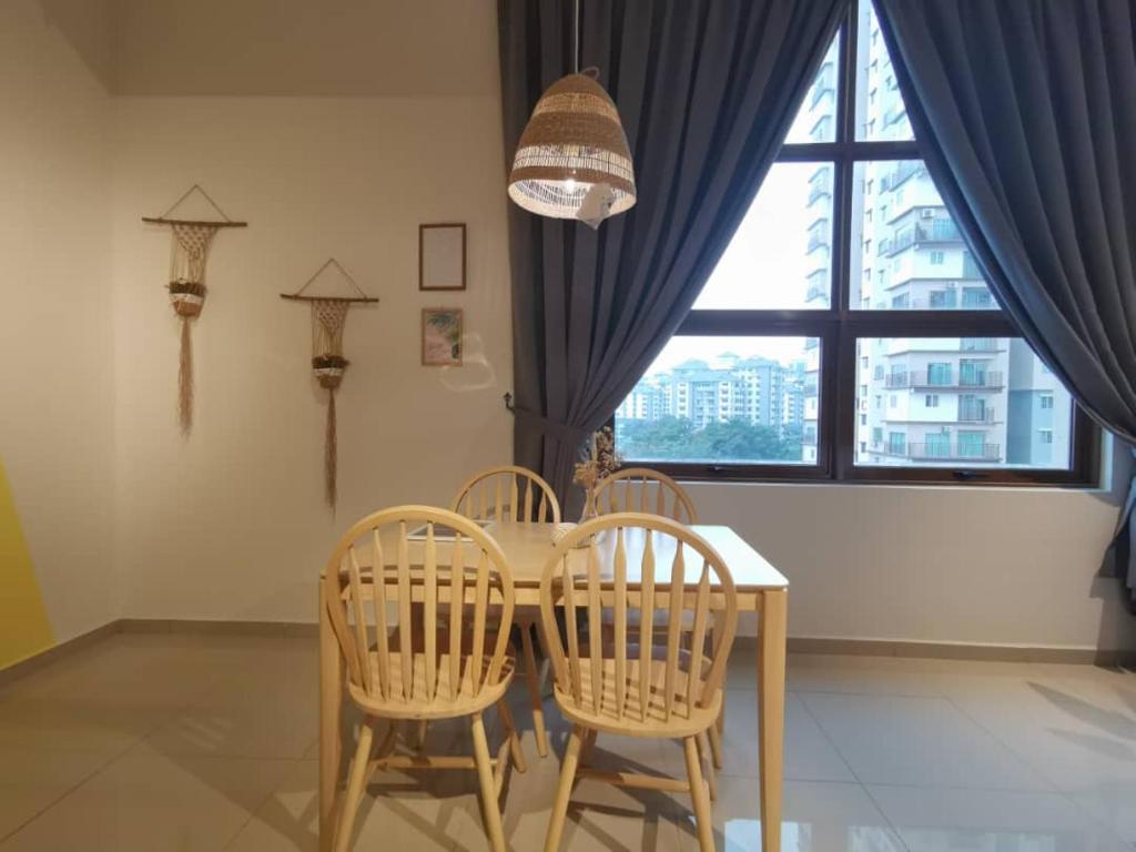 Gambar di galeri bagi Pinnacle Duplex@6Pax-5m Walk to Paradigm Mall+WIFI di Petaling Jaya