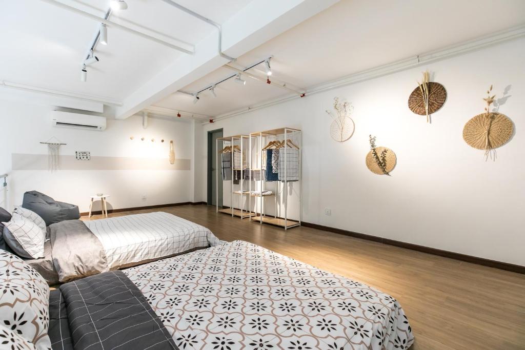 Katil atau katil-katil dalam bilik di Pinnacle Duplex@6Pax-5m Walk to Paradigm Mall+WIFI