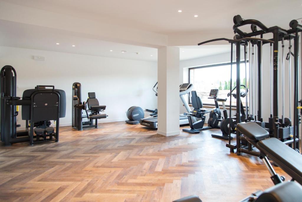 Fitness centrum a/nebo fitness zařízení v ubytování Linta Hotel Wellness & Spa