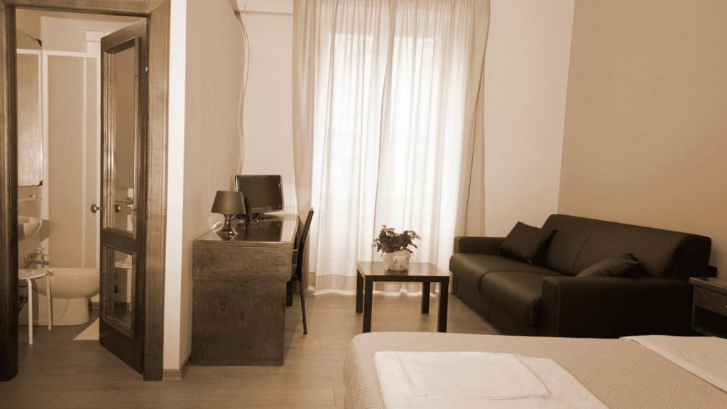 Posedenie v ubytovaní Hotel Suisse