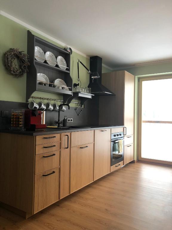 Kuchyň nebo kuchyňský kout v ubytování Kvilda Kilián apartmán Javor