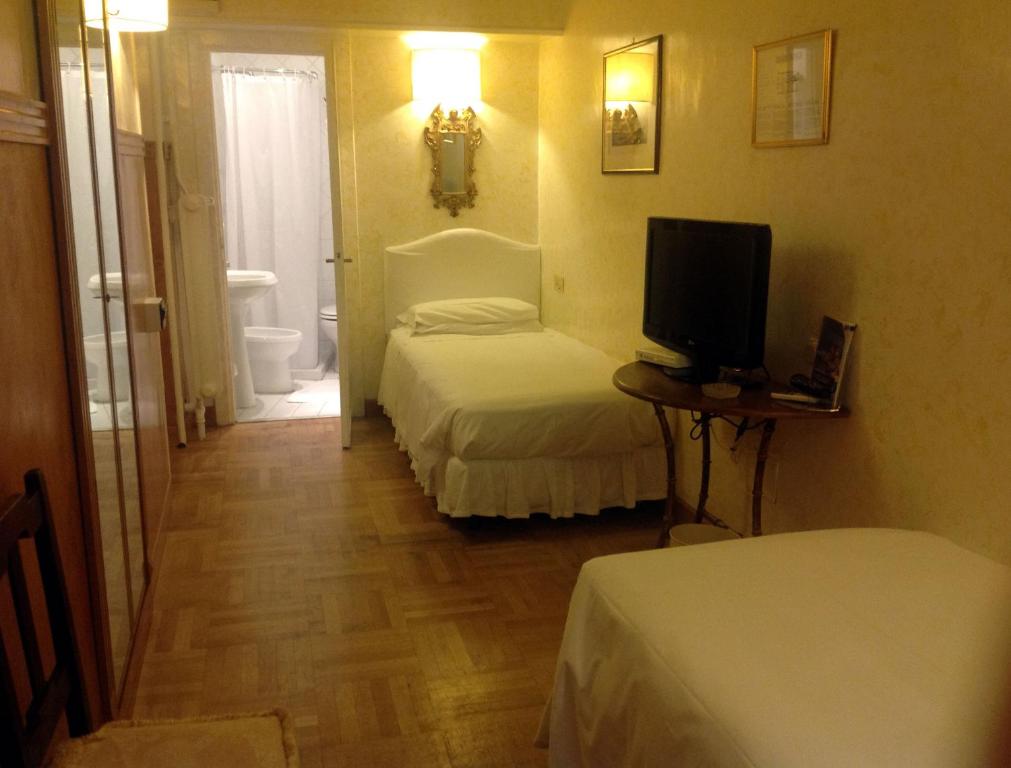 Hotel Fontana - Resim 40