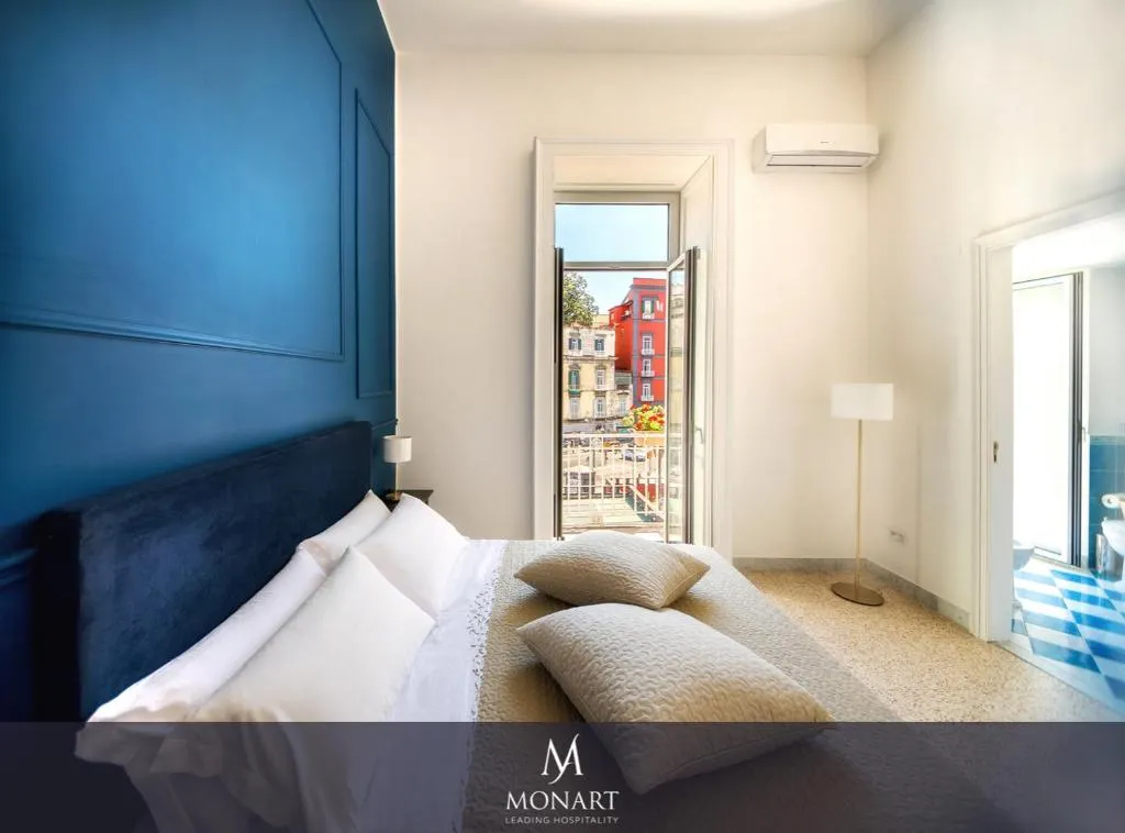 MONART HOSPITALITY, Napoli, Italia