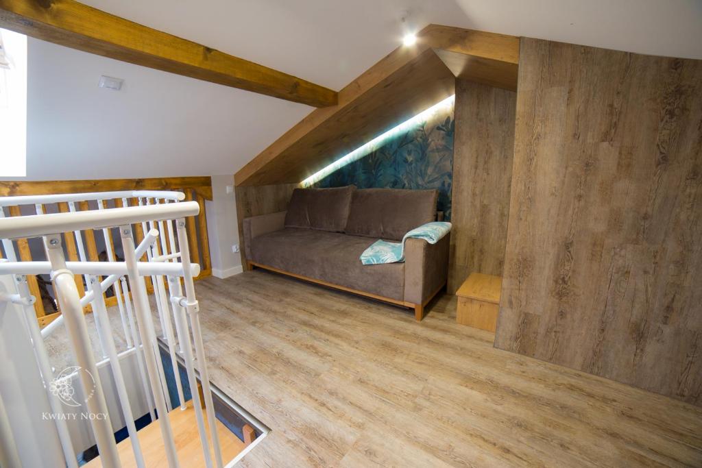 Posteľ alebo postele v izbe v ubytovaní Apartamenty "Kwiaty Nocy" i "W Krainie Mchu" - Wisła