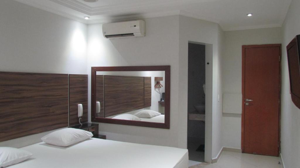  Soft Motel
