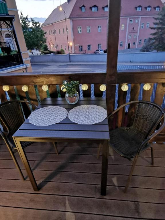 Balkón alebo terasa v ubytovaní Apartament KurOrt Gaja