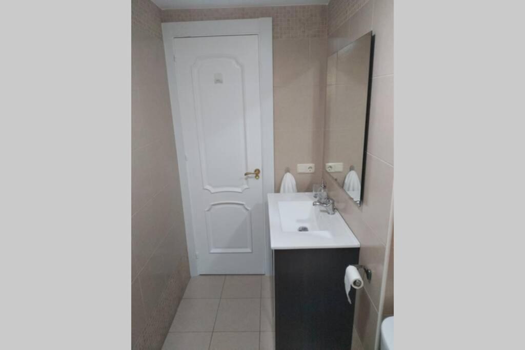 Kúpeľňa v ubytovaní Love Rent4 Málaga Las Delicias