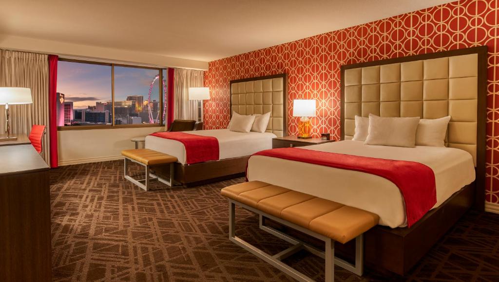 Suites & Rooms at Horseshoe Las Vegas, Nevada
