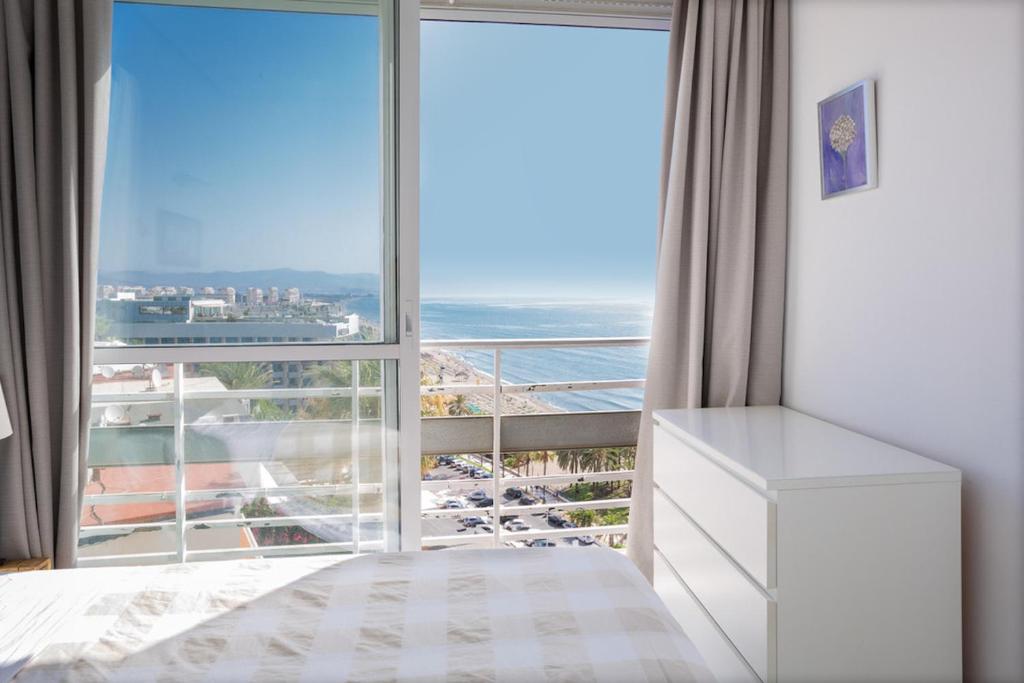 A general sea view or a sea view taken from Az apartmant