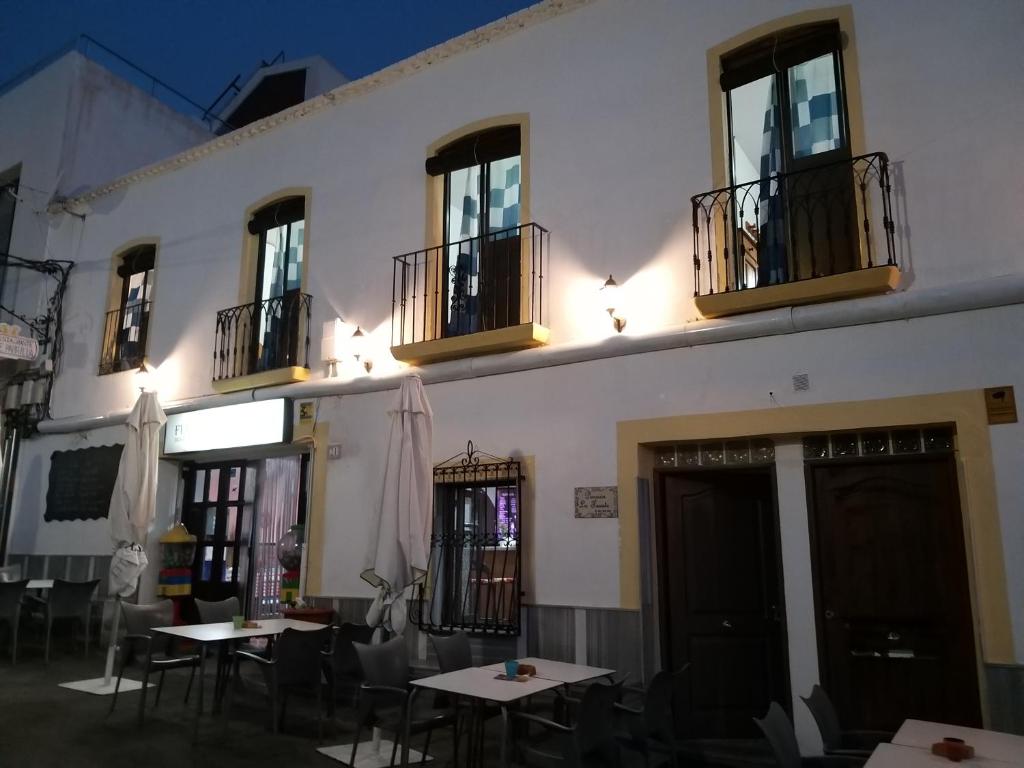 Το κτήριο όπου στεγάζεται  ο ξενώνας
