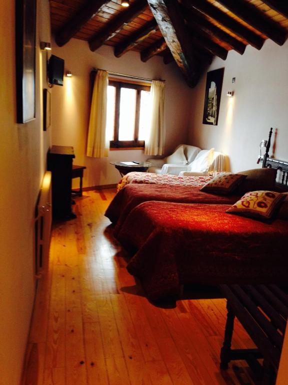 Hotel Can Borrell - 三人间