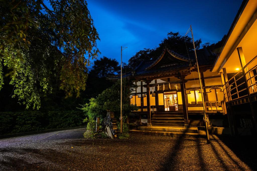 宿坊 武井坊 Temple Hotel Takeibo thumbnail 3