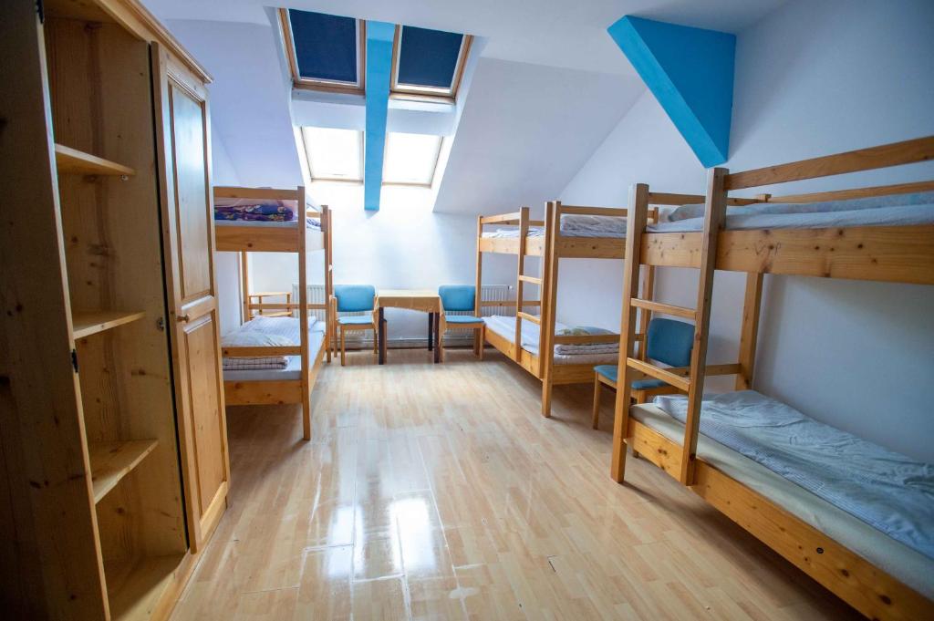 Postel nebo postele na pokoji v ubytování Jugendzentrum Seligstadt