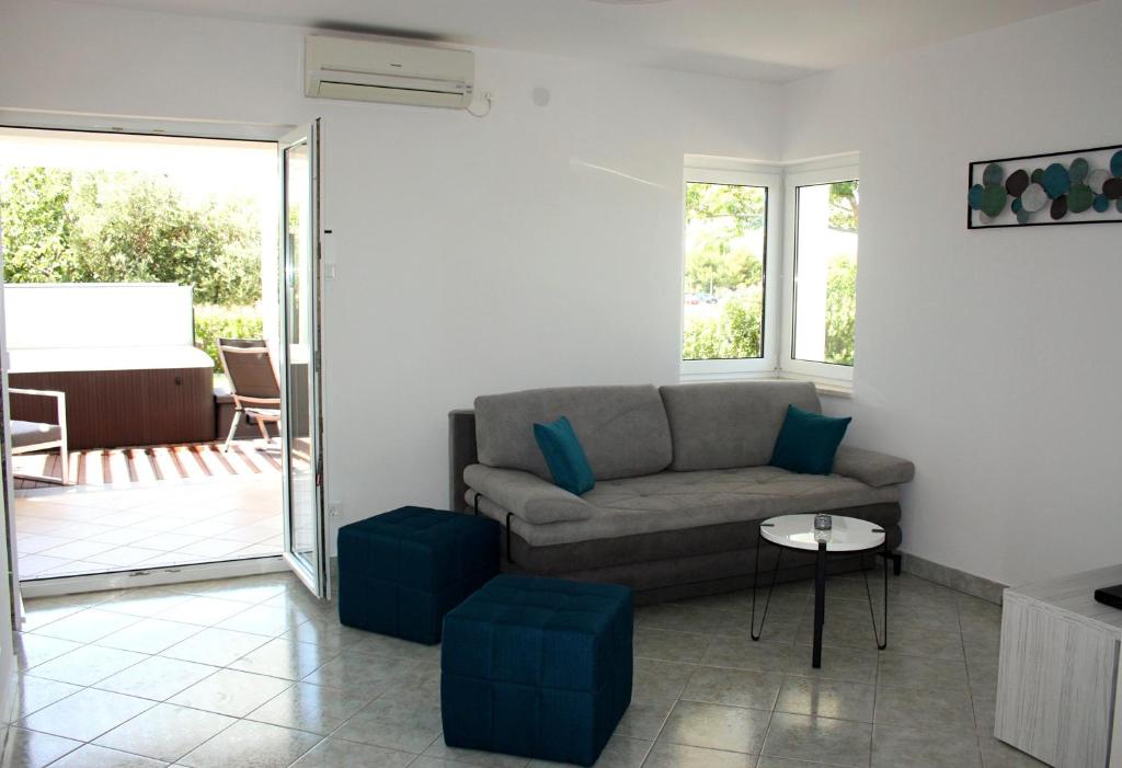 Część wypoczynkowa w obiekcie Sunwell apartments - Novalja, Gajac, Zrće