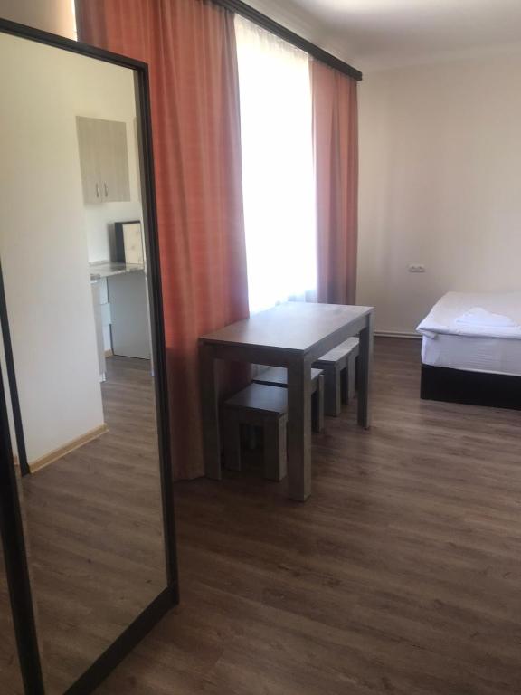 Postel nebo postele na pokoji v ubytování Mini Hotel Sevan