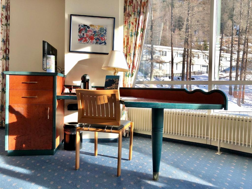 Thermal Hotels & Walliser Alpentherme Leukerbad - Resim 17