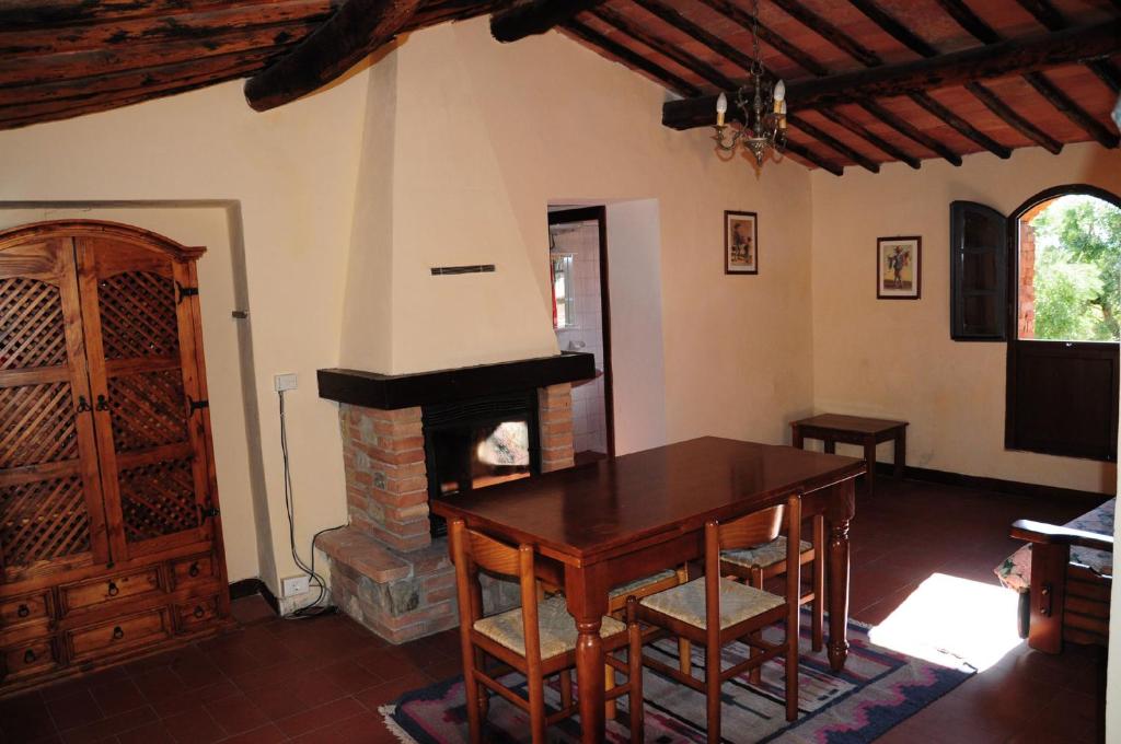 Posezení v ubytování Castello di Selvole