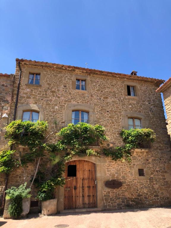 Zdjęcie z galerii obiektu El Palauet de Monells - Adults Only w mieście Monells