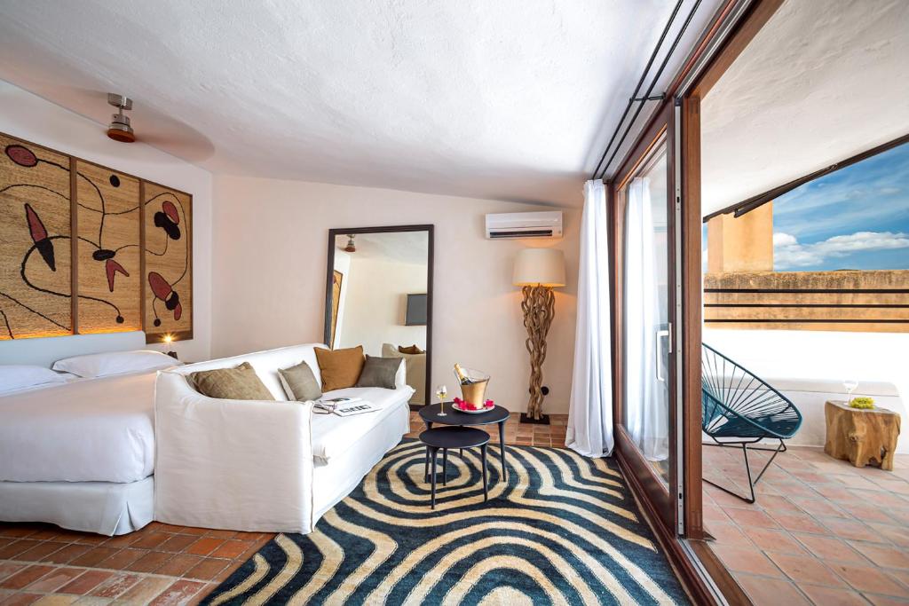 Hotel La Torre del Canonigo - Small Luxury Hotels, Ibiza Town ...