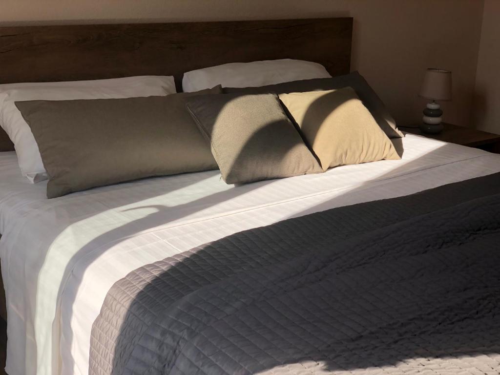 Postel nebo postele na pokoji v ubytování Bed & Breakfast Kurtic