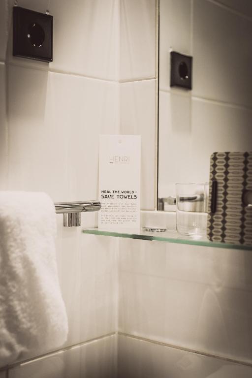 HENRI Hotel Wien Siebterbezirk - Resim 7