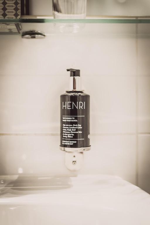 HENRI Hotel Wien Siebterbezirk - Resim 38