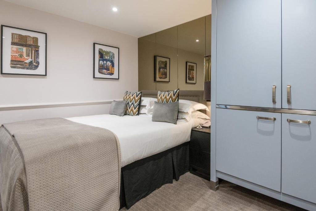 Collingham Serviced Apartments - Studio